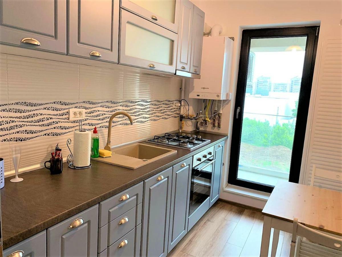 Plaza Residence Studio Bucharest Luaran gambar