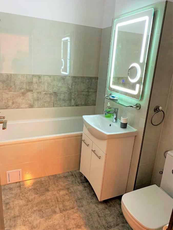 Plaza Residence Studio Bucharest Luaran gambar